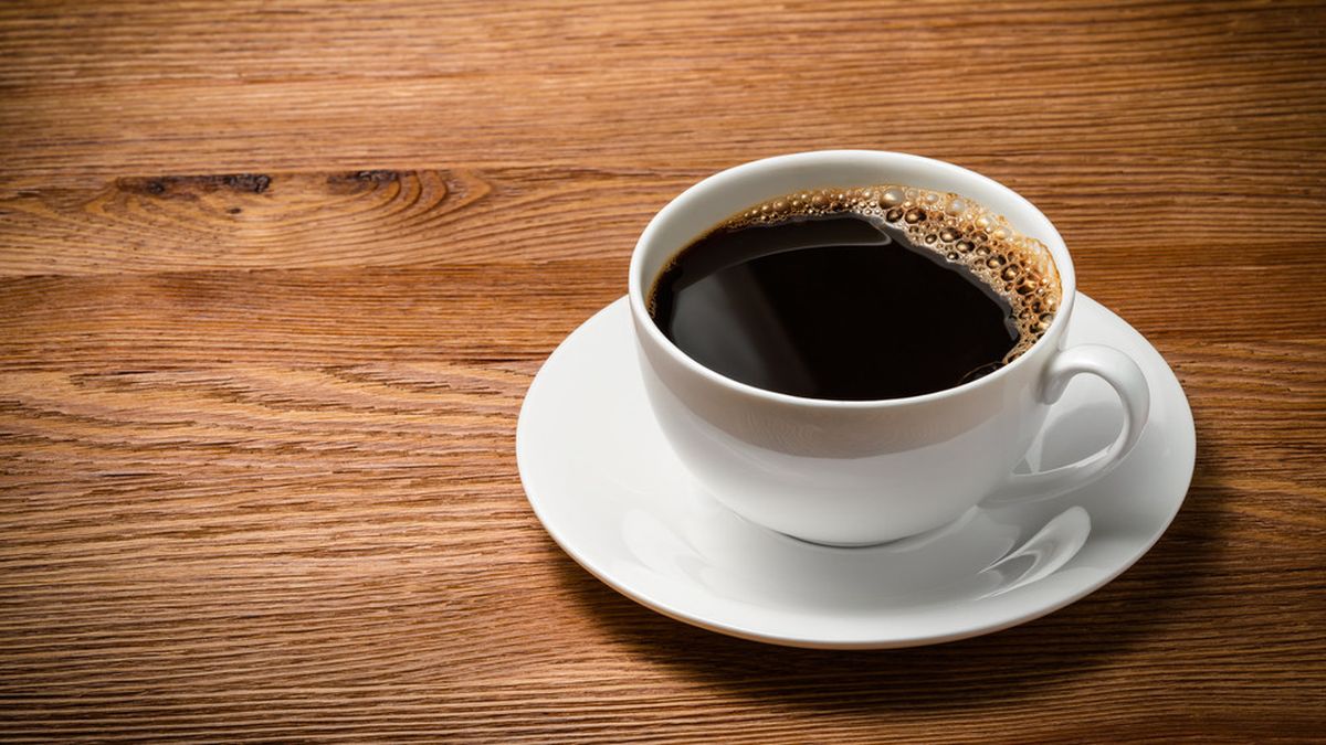 4 Cara Bikin Kebiasaan Minum Kopi Jadi Lebih Sehat - Info Sehat  Klikdokter.com